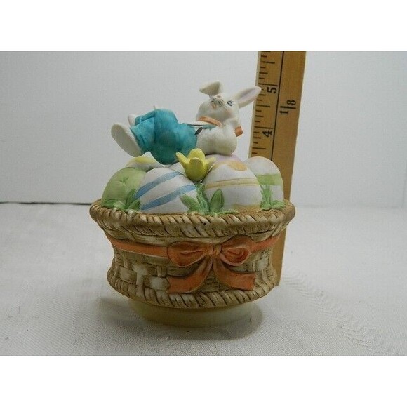 Brinn's Rotating Easter Bunny Musical Box Bunny on Eggs in Basket Wind Up Tested - Picture 7 of 9